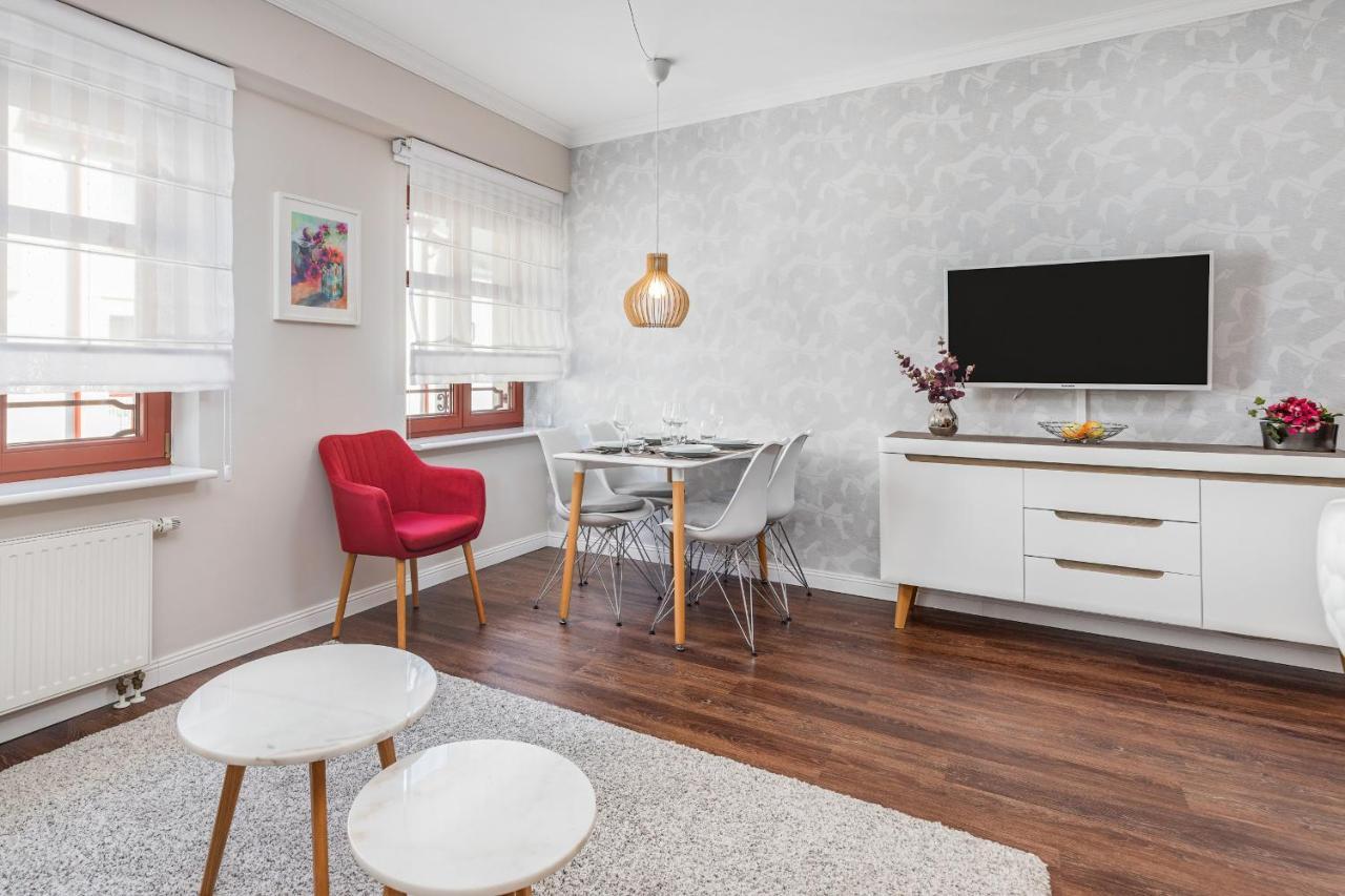 Modern Apartment With Balcony In Swinoujscie Center By Noclegi Renters Exteriér fotografie