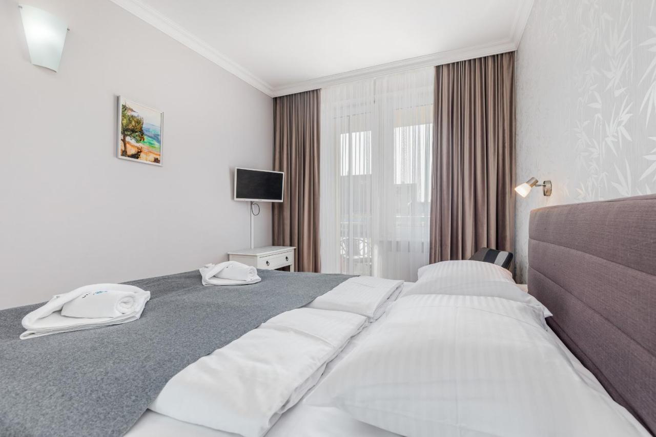 Modern Apartment With Balcony In Swinoujscie Center By Noclegi Renters Exteriér fotografie